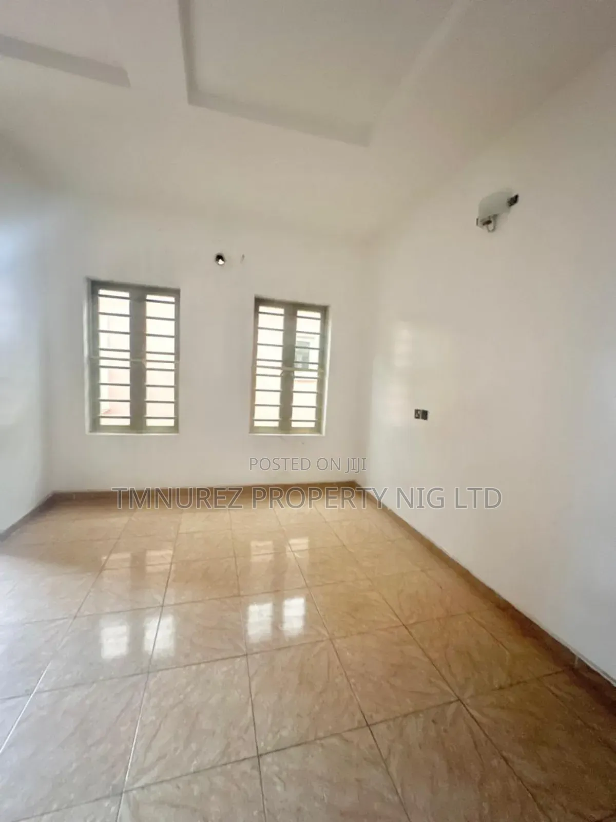 1bdrm Apartment in Idado, Agungi for rent