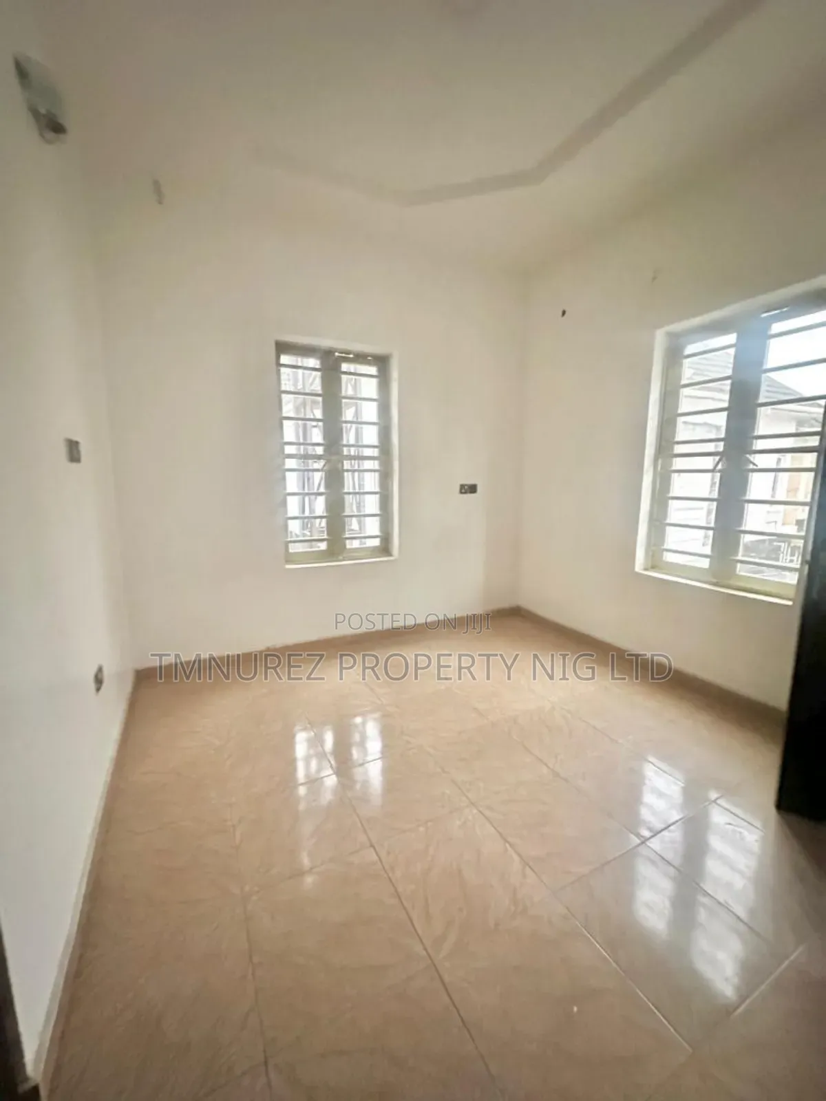 1bdrm Apartment in Idado, Agungi for rent