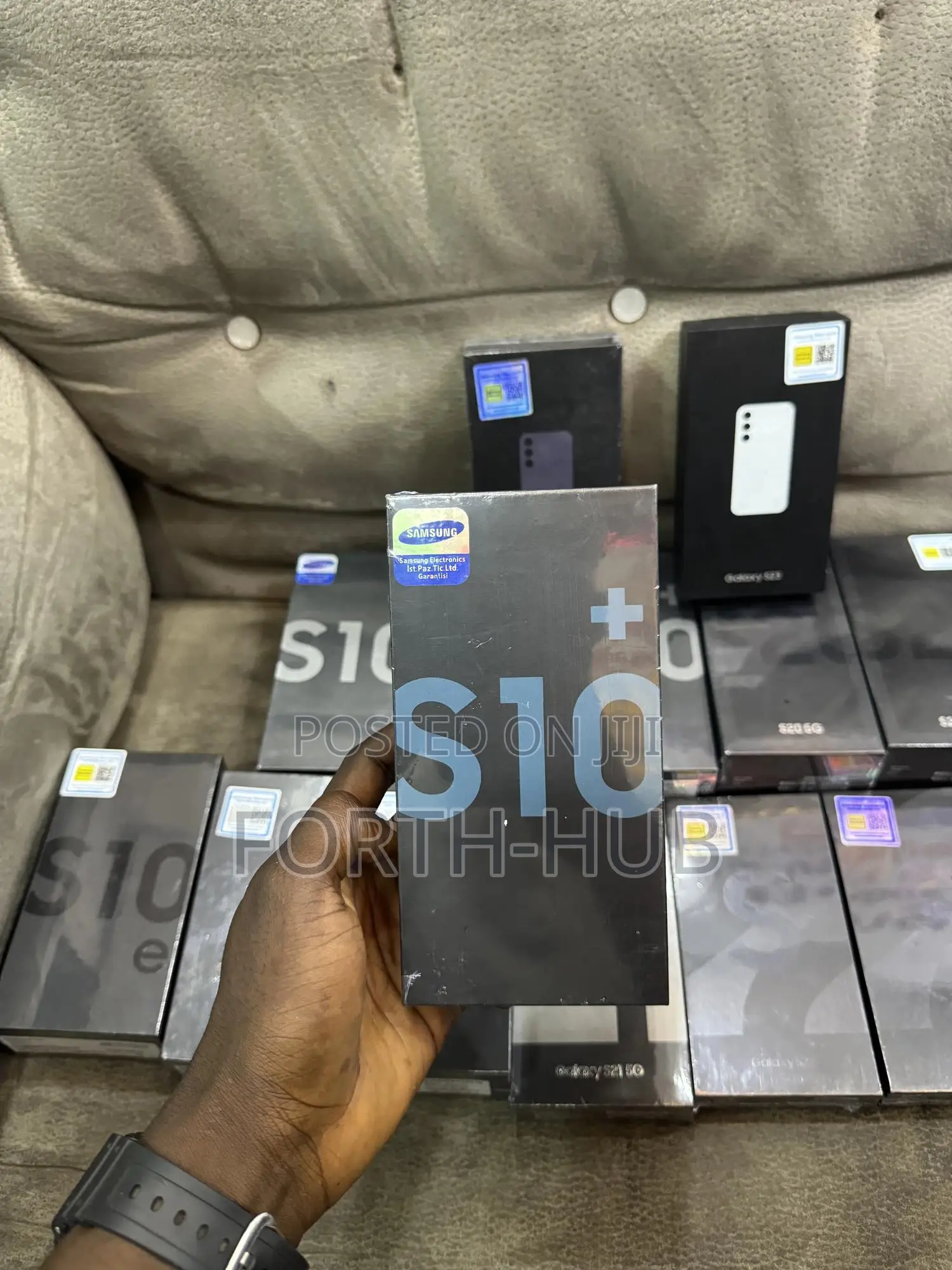 New Samsung Galaxy S10 Plus 128 GB Black