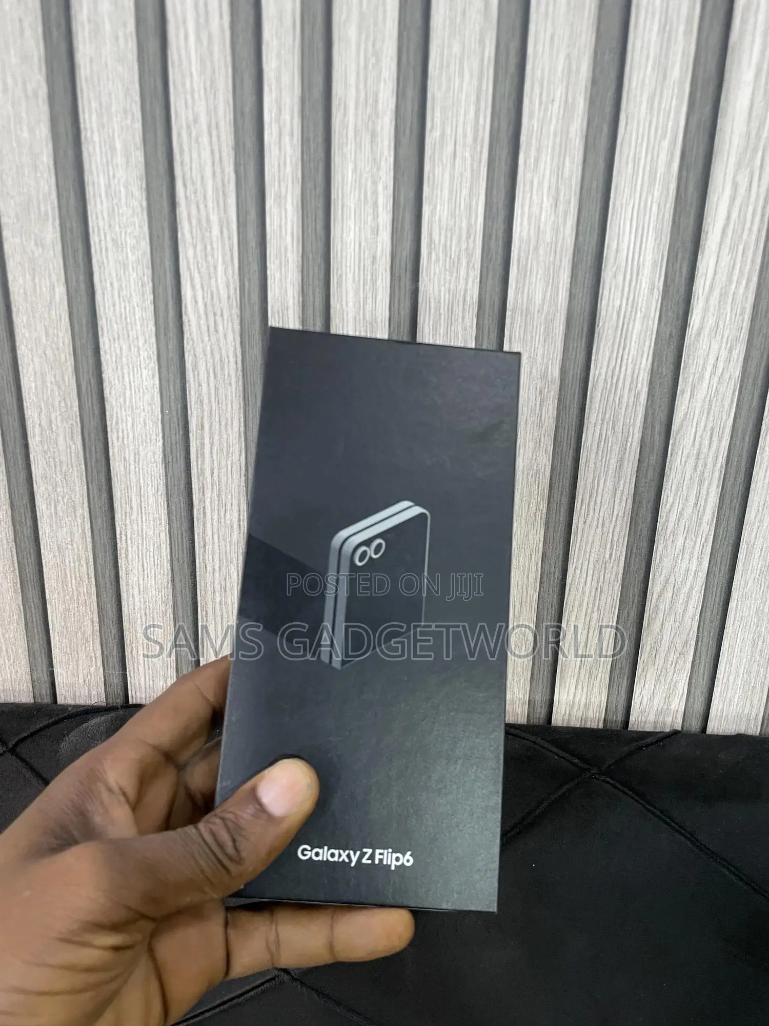 New Samsung Galaxy Z Flip6 256 GB Silver