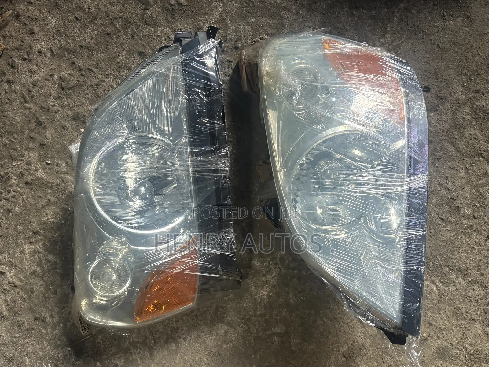 Set Headlights for Pilot 2003