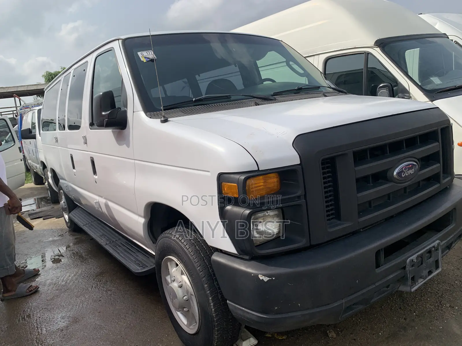Ford E350 2008 White