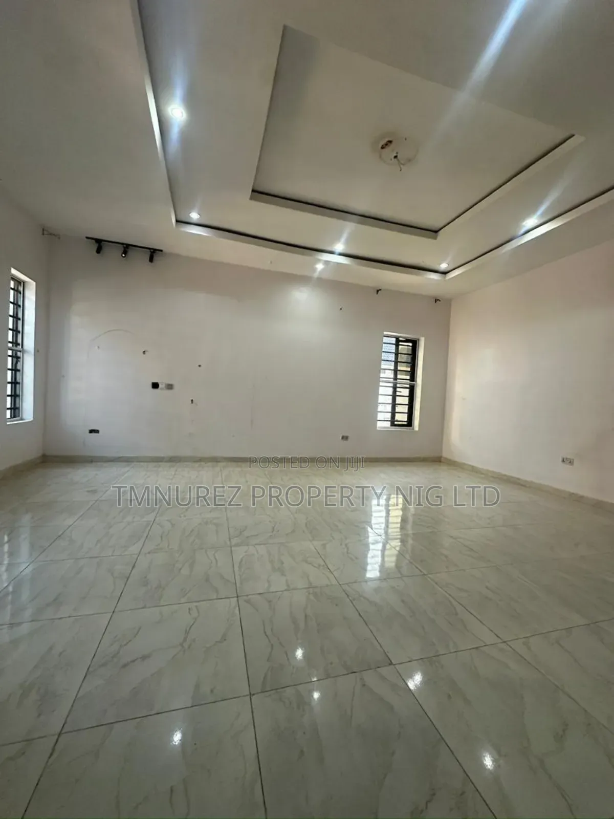 Studio Apartment in Orchild Road, Chevron for rent