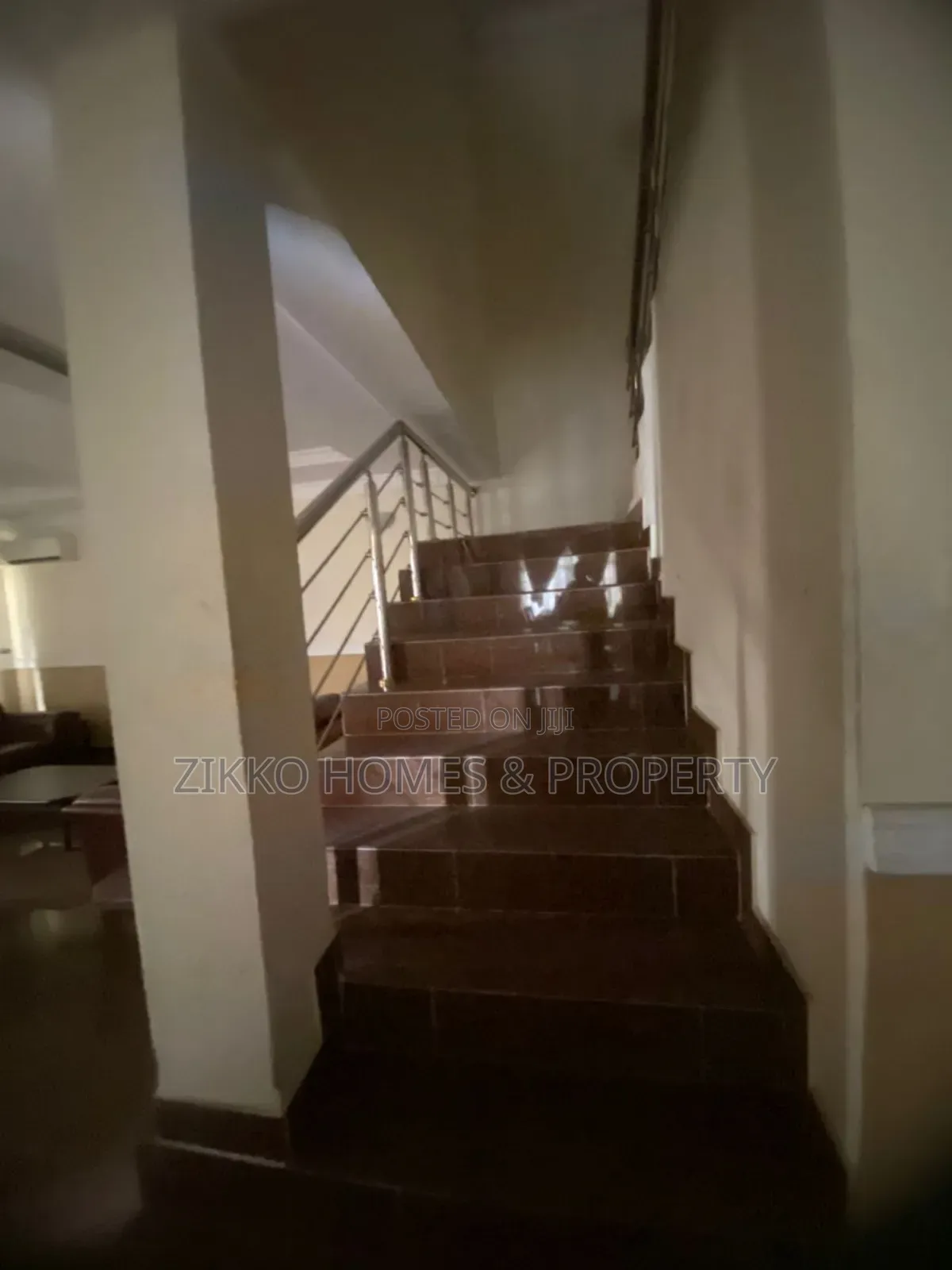 4bdrm Duplex in Amen Estate Phase 1, Lekki for sale