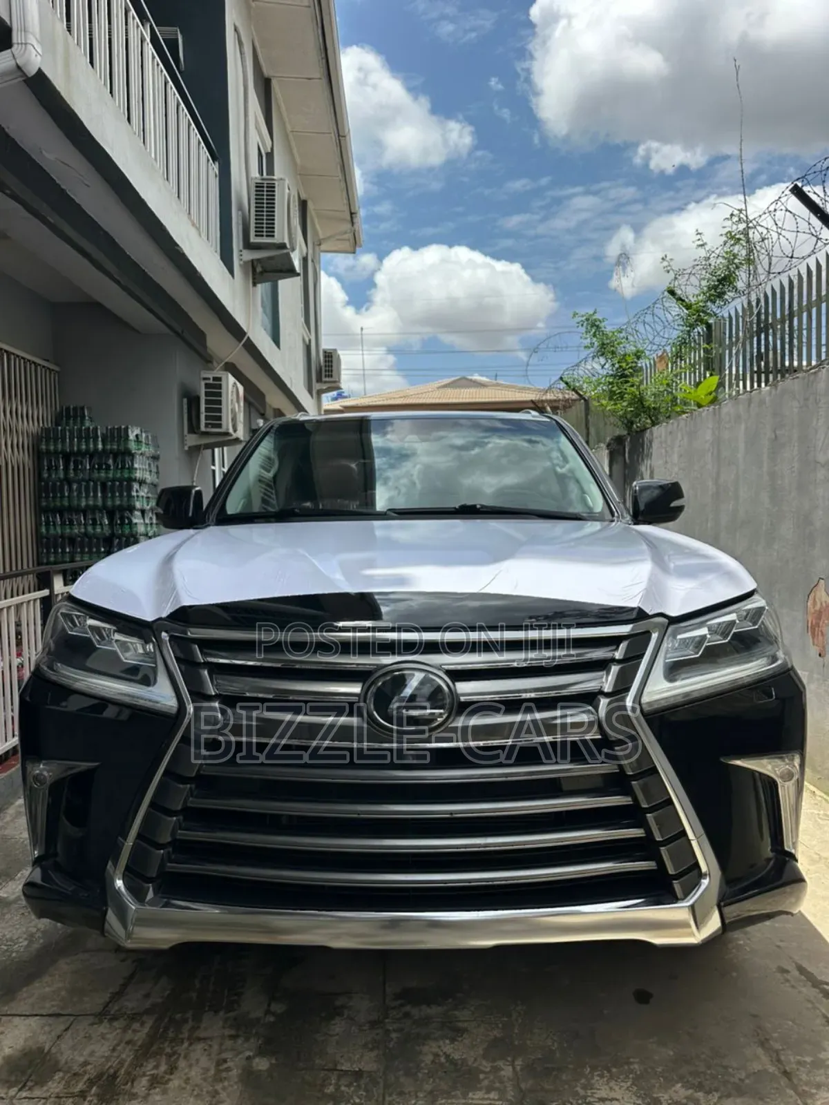 Lexus LX 570 (5 seats) AWD 2021 Black