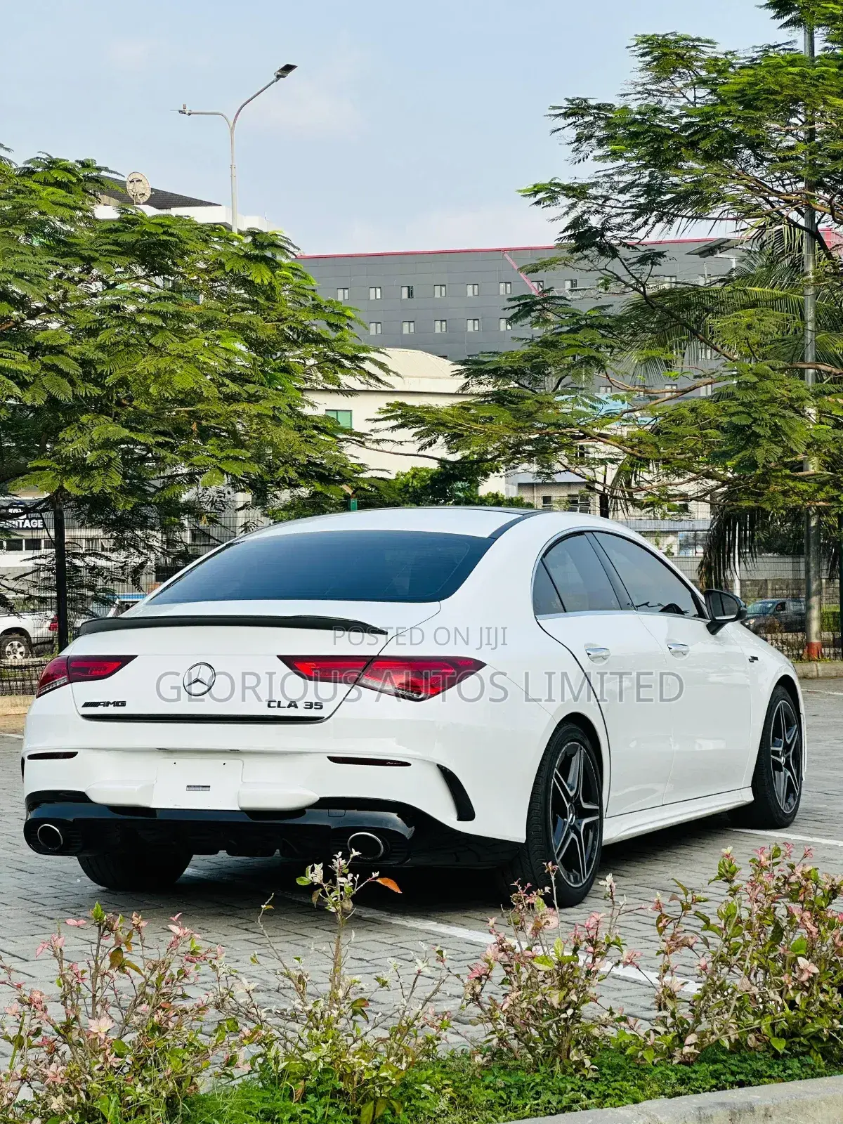 Mercedes-Benz CLA-Class AMG CLA 35 4MATIC Sedan 2021 White