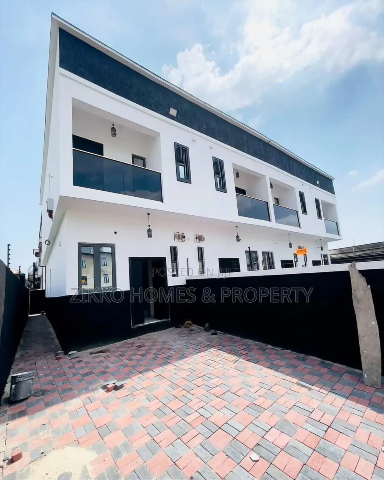 3bdrm Townhouse/Terrace in Sangotedo, Lekki for sale