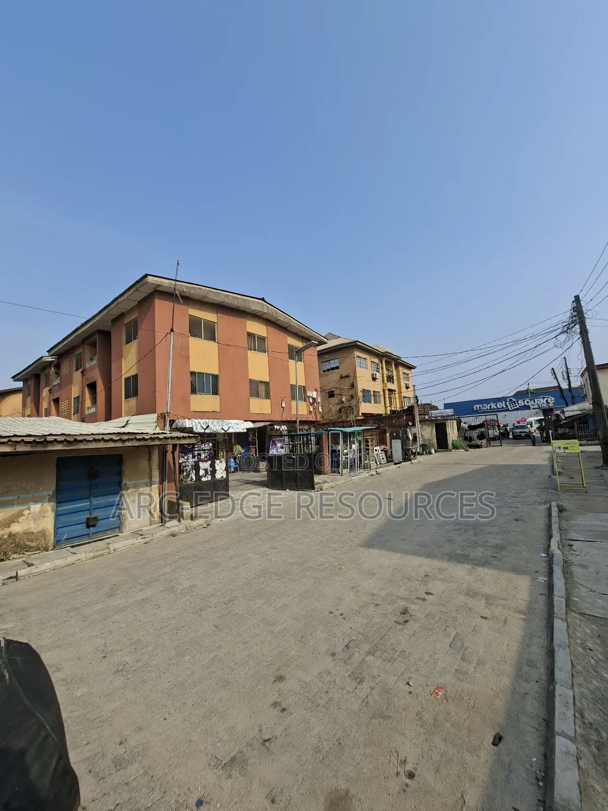 3bdrm Block of Flats in Ago Palace for sale