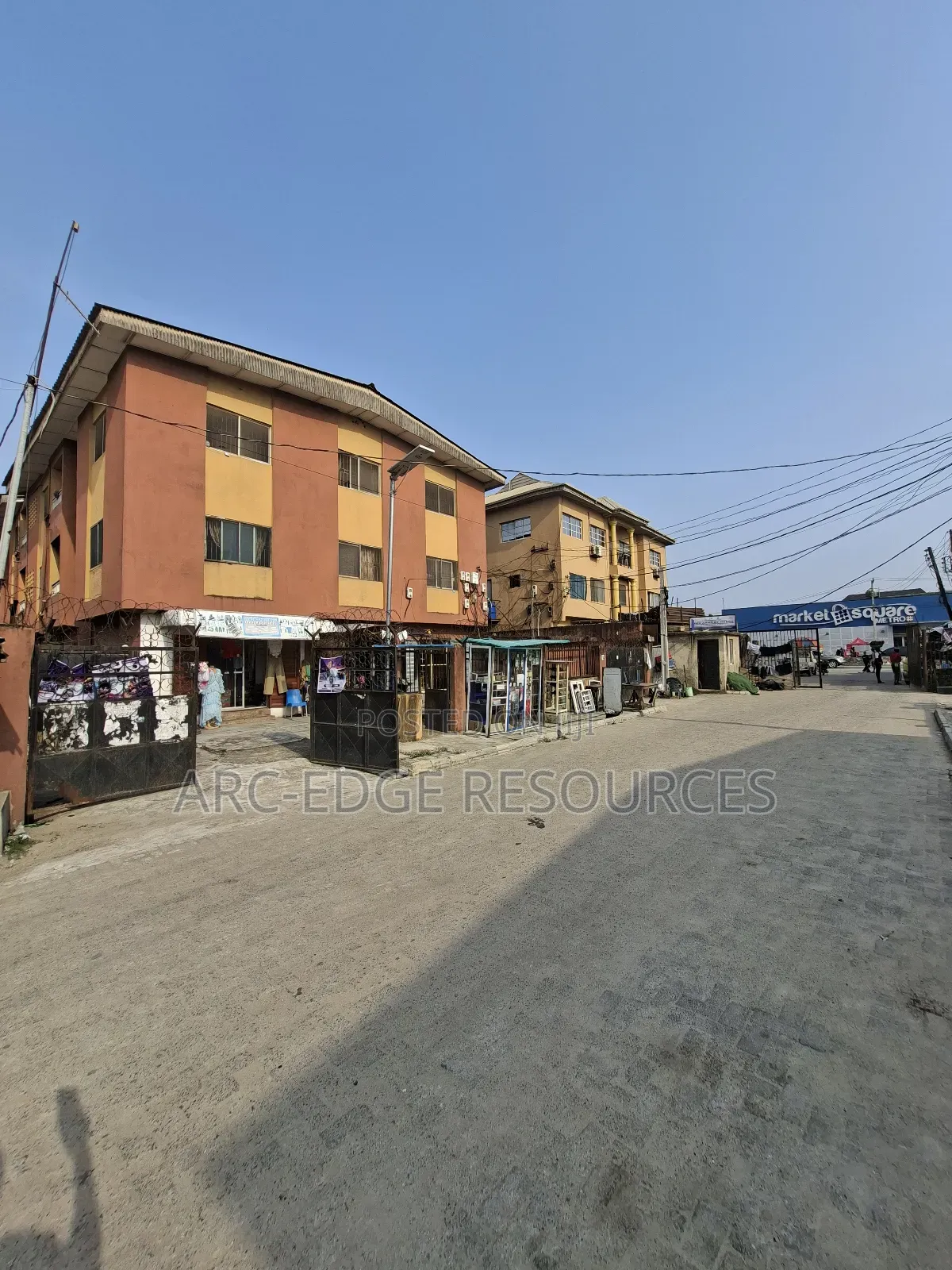 3bdrm Block of Flats in Ago Palace for sale