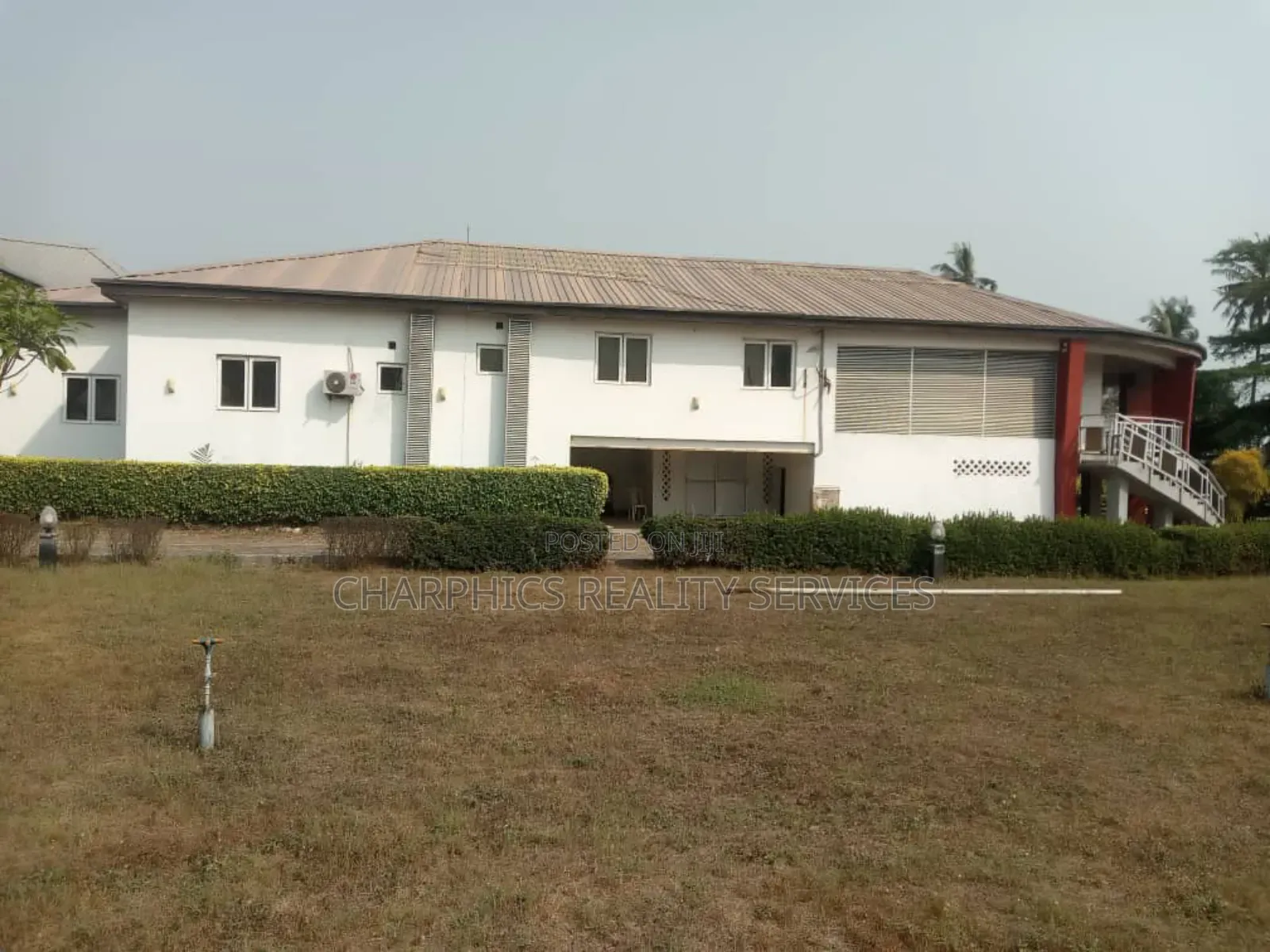 8bdrm Duplex in Ibeju for sale