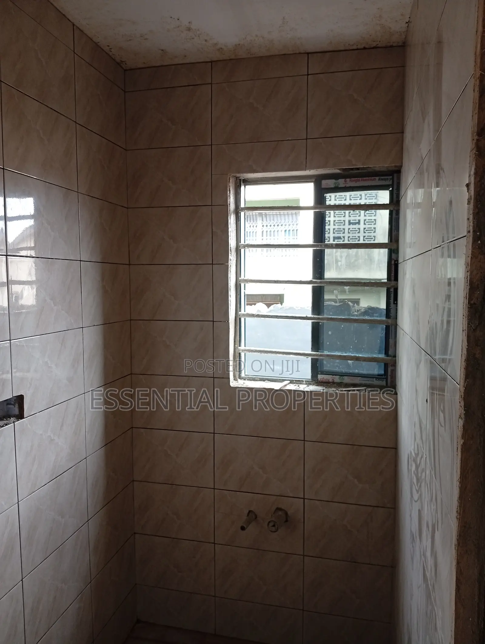 Mini Flat in Mobolaji Bank Anthony Way for rent