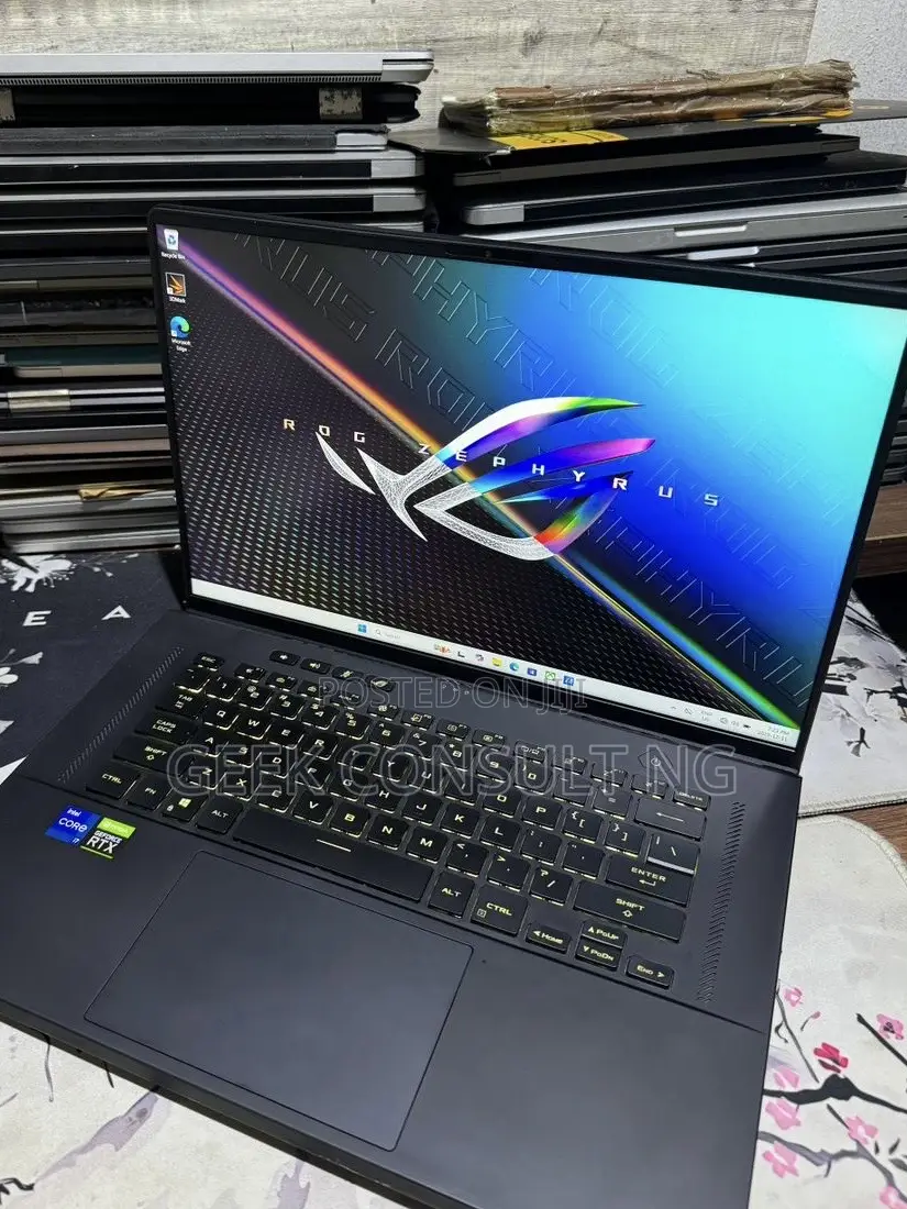 Laptop Asus ROG Zephyrus M16 GU603HR 16GB Intel Core i7 SSD 512GB
