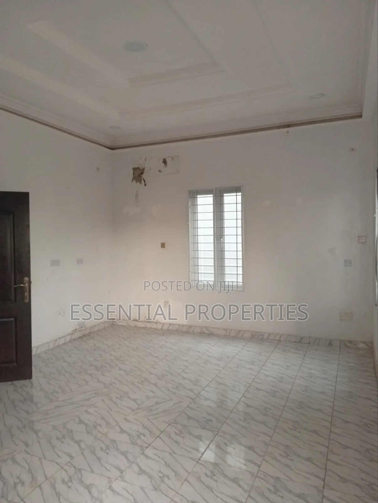 4bdrm Duplex in Allen Avenue Estate for rent