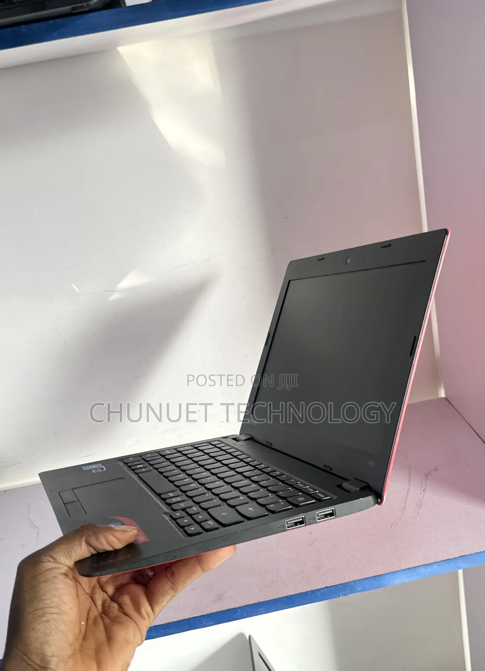 Laptop Lenovo IdeaPad 100 2GB Intel eMMC 32GB