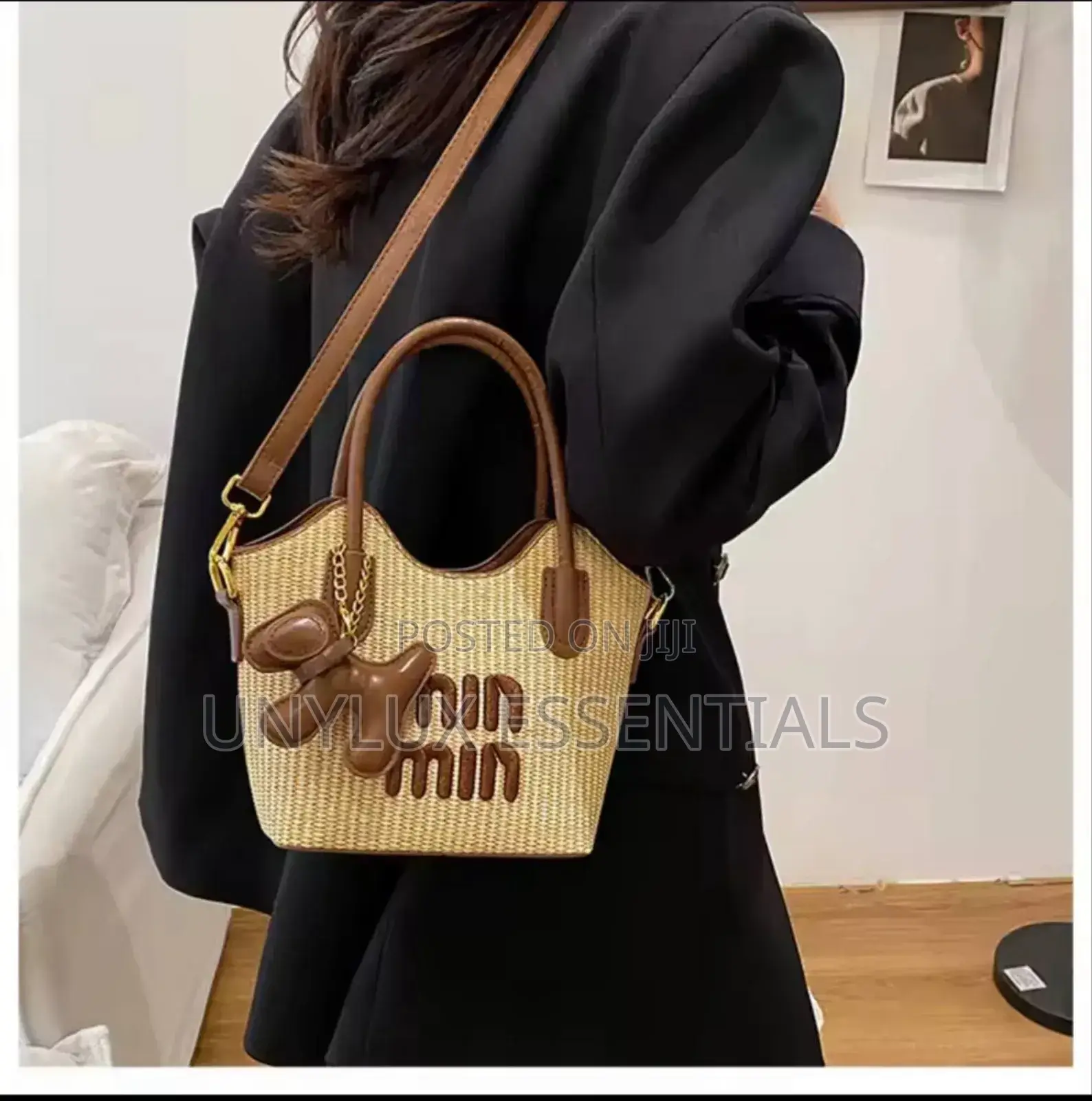 New Trendy Lettered Handbag