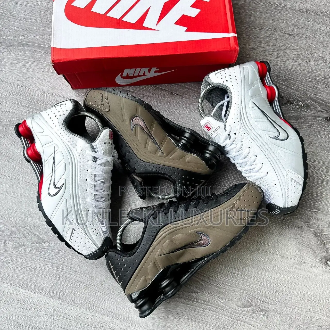 Original Nike Shox R4 Sneakers Collection