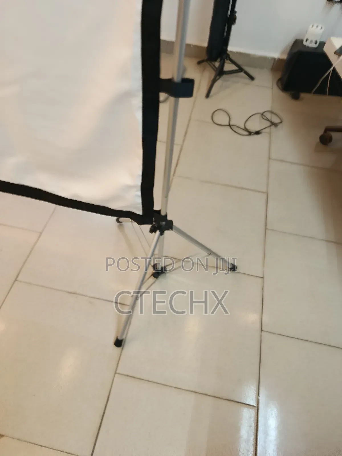100 Inch Projection Screen With Stand 16:9 Hd Rear Front