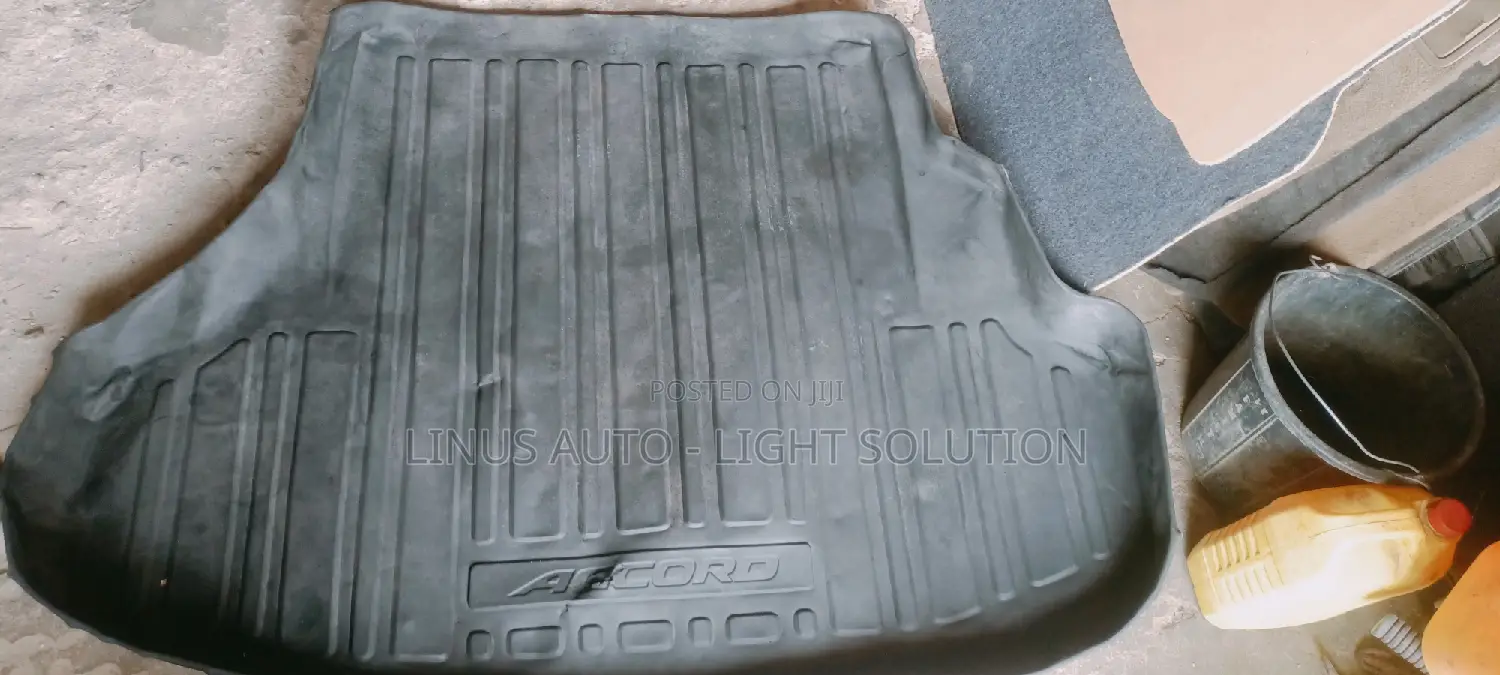 Booth Cover Available for All Honda