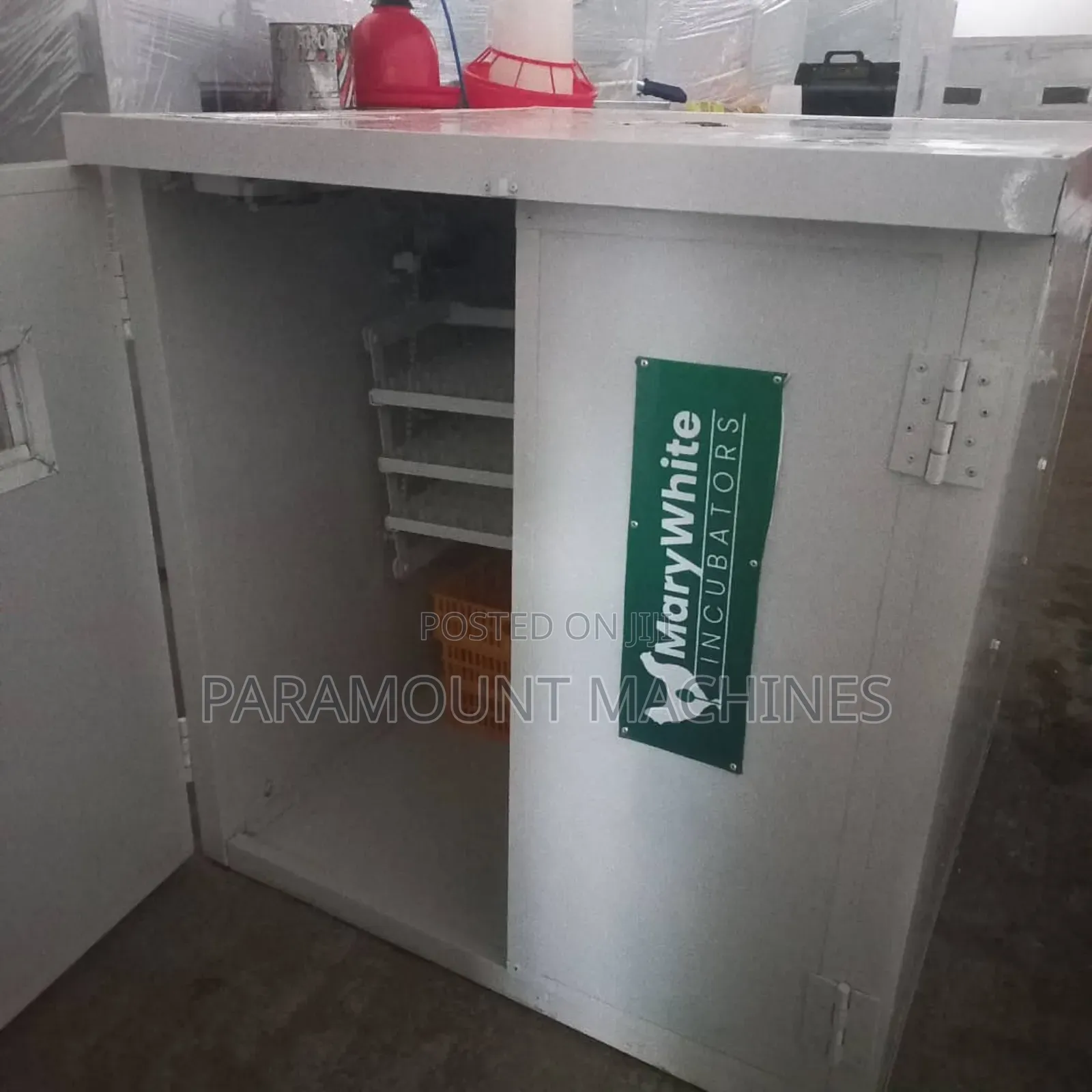 500 Eggs Capacity Incubator