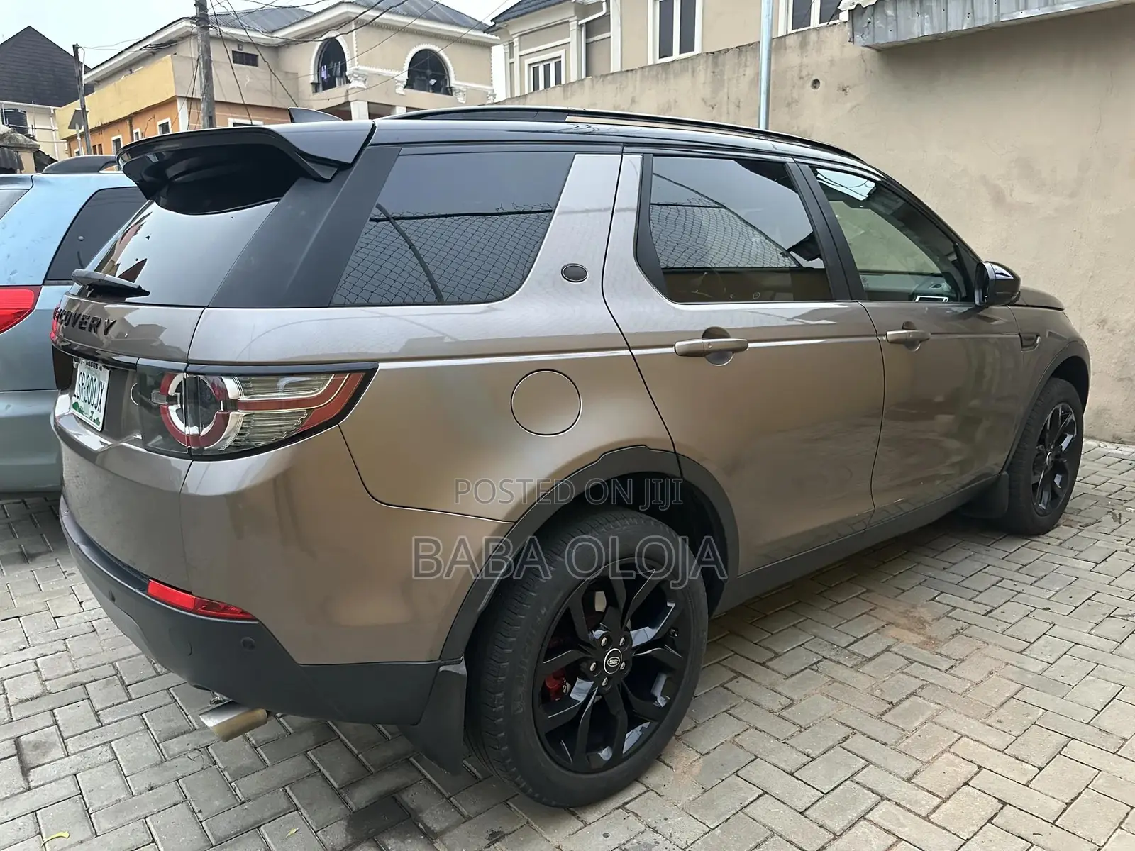Land Rover Discovery Sport 2017 Brown