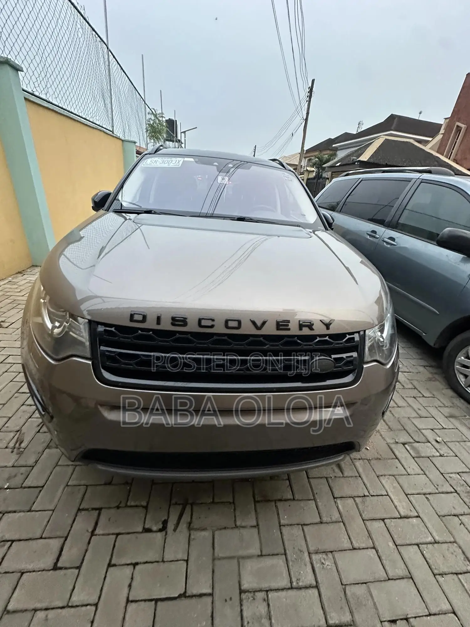 Land Rover Discovery Sport 2017 Brown