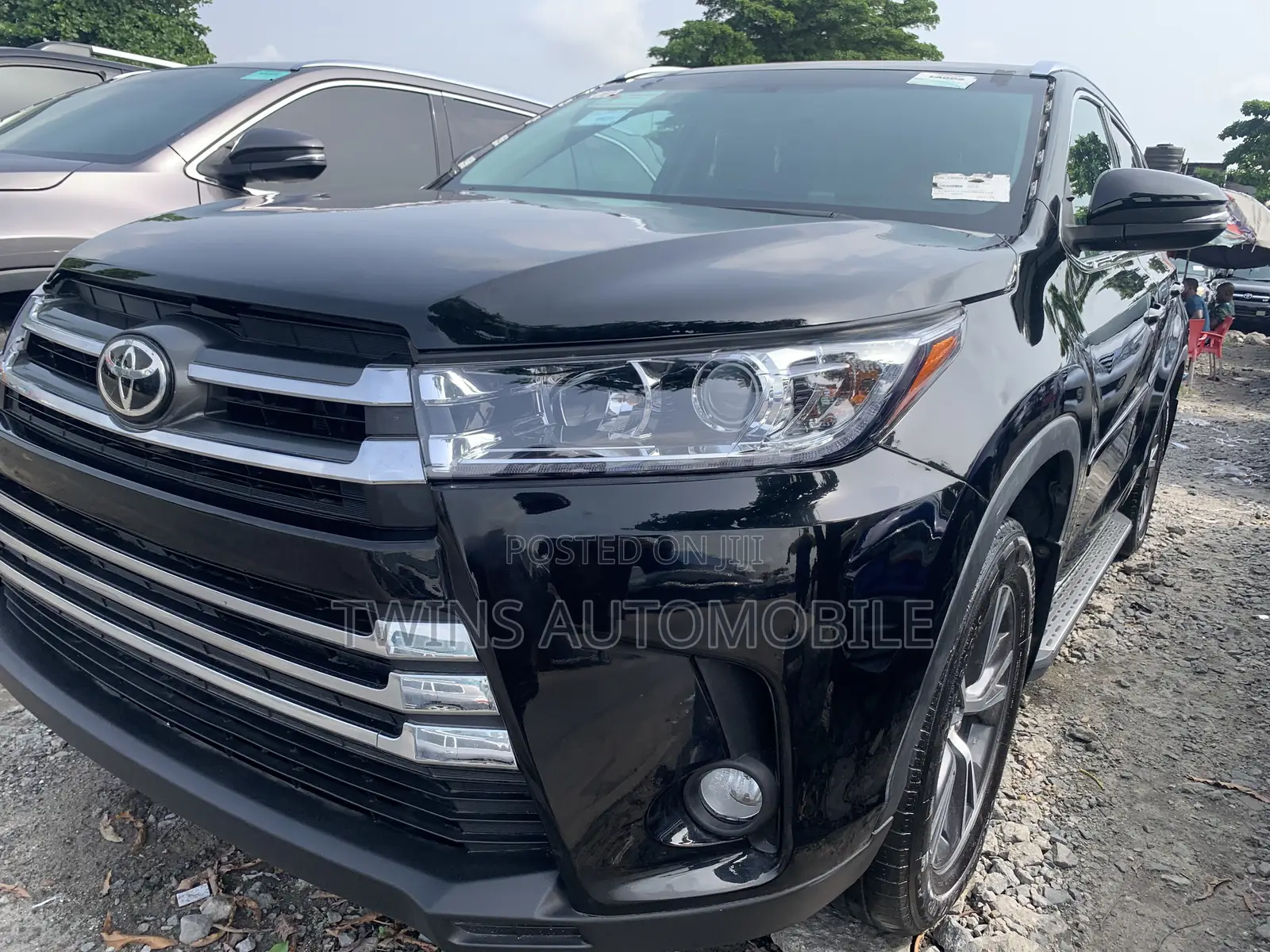 Toyota Highlander XLE 4x4 V6 (3.5L 6cyl 8A) 2017 Black