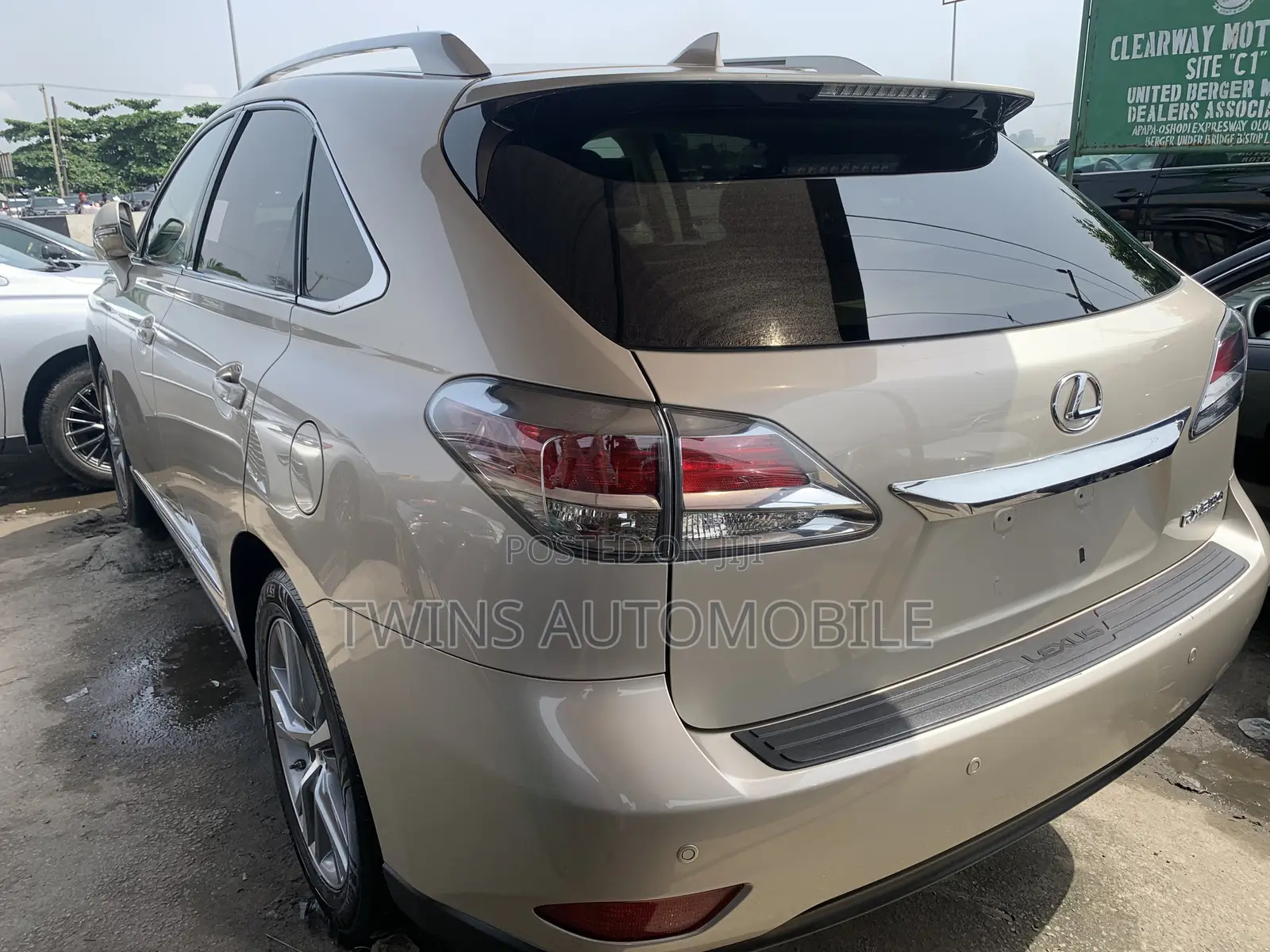 Lexus RX 350 2015 Gold