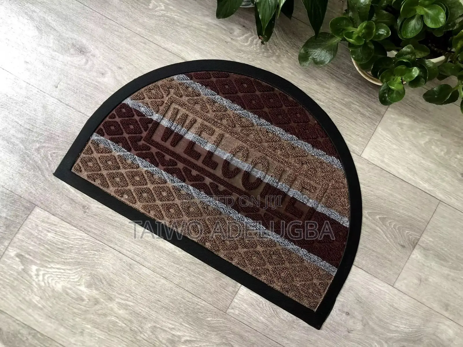 Beautiful Footmat ( 60 By 40)