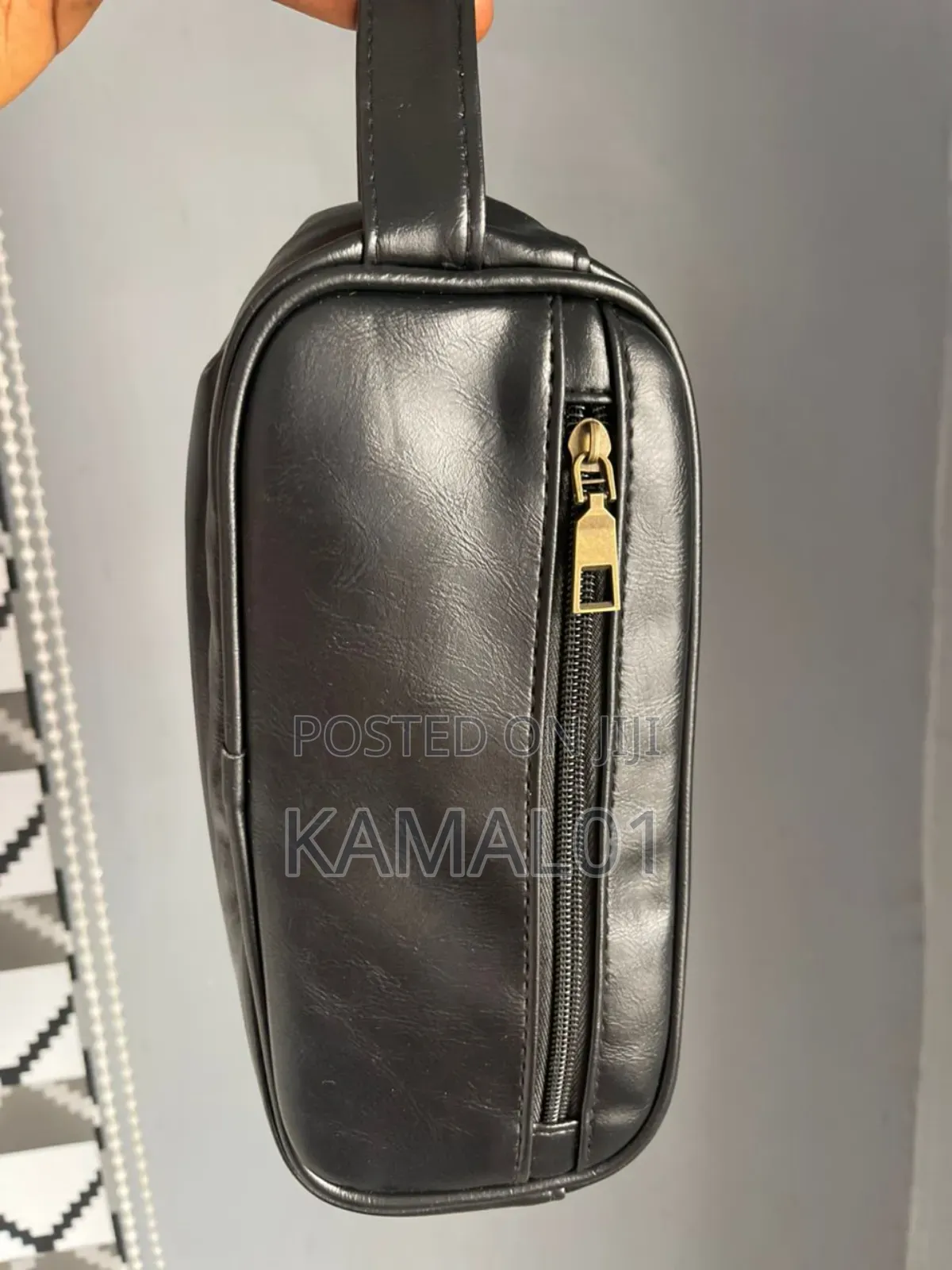Clipper Leather and Wallet Bag