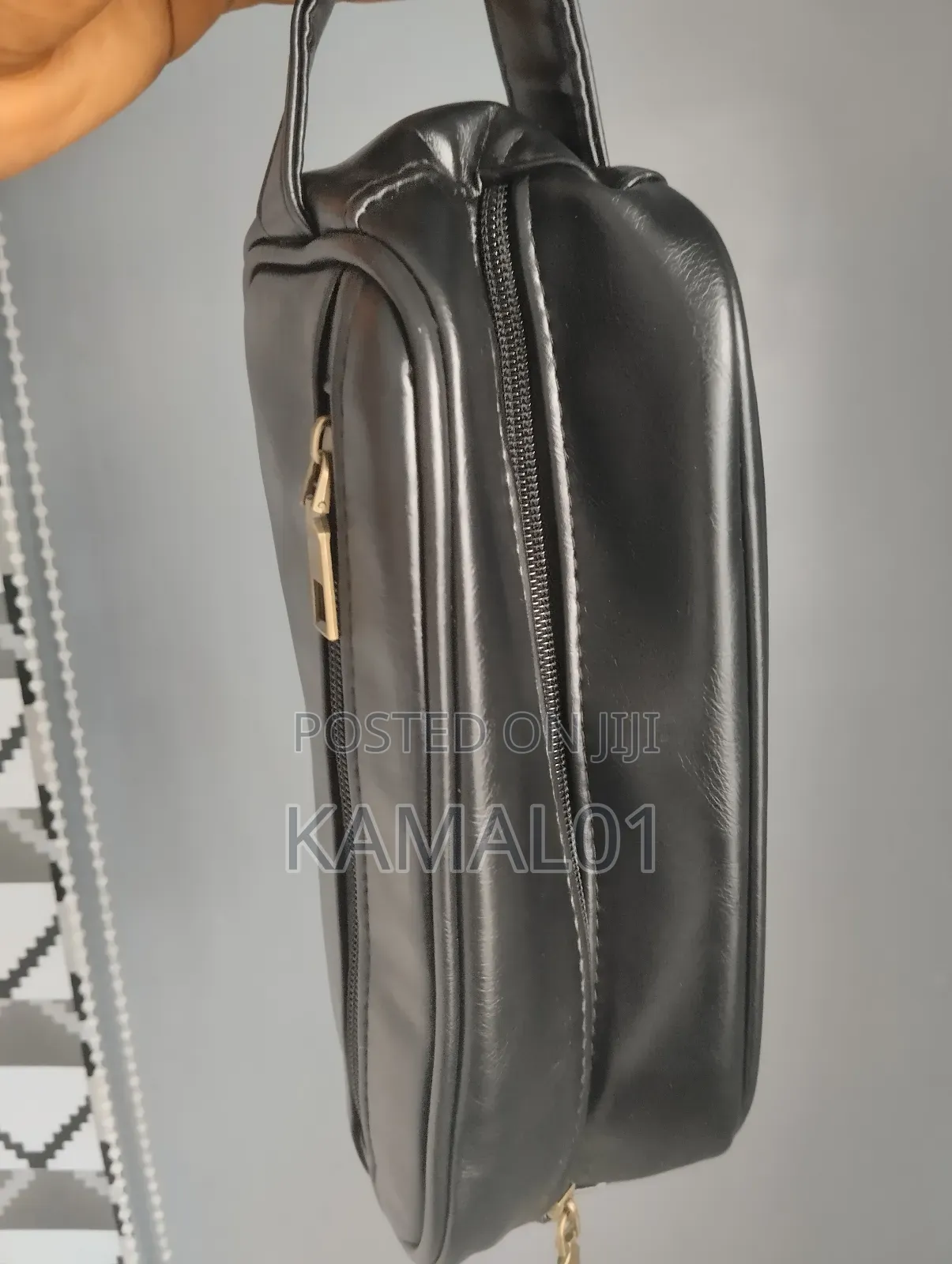 Clipper Leather and Wallet Bag