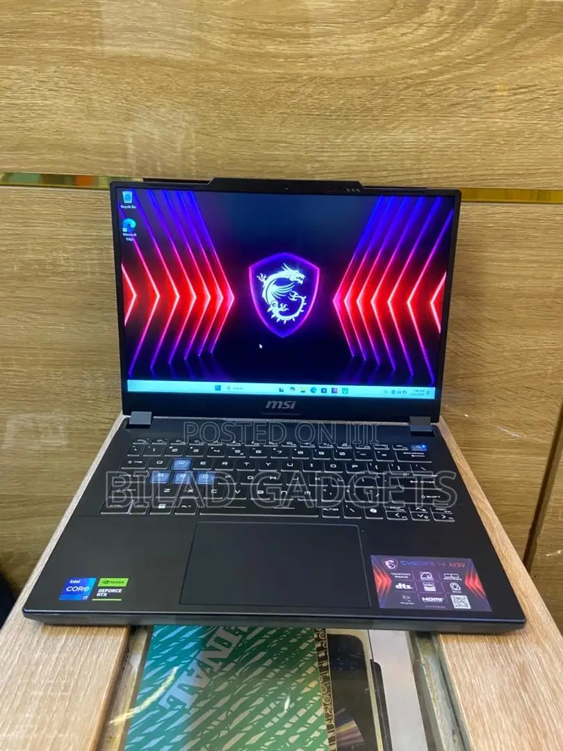 Laptop MSI Cyborg 15 16GB Intel Core I7 SSD 512GB