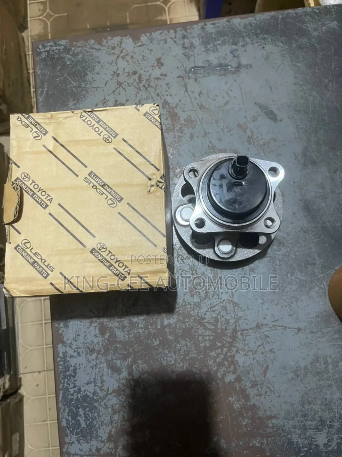 Back Hub Toyota C-Hr