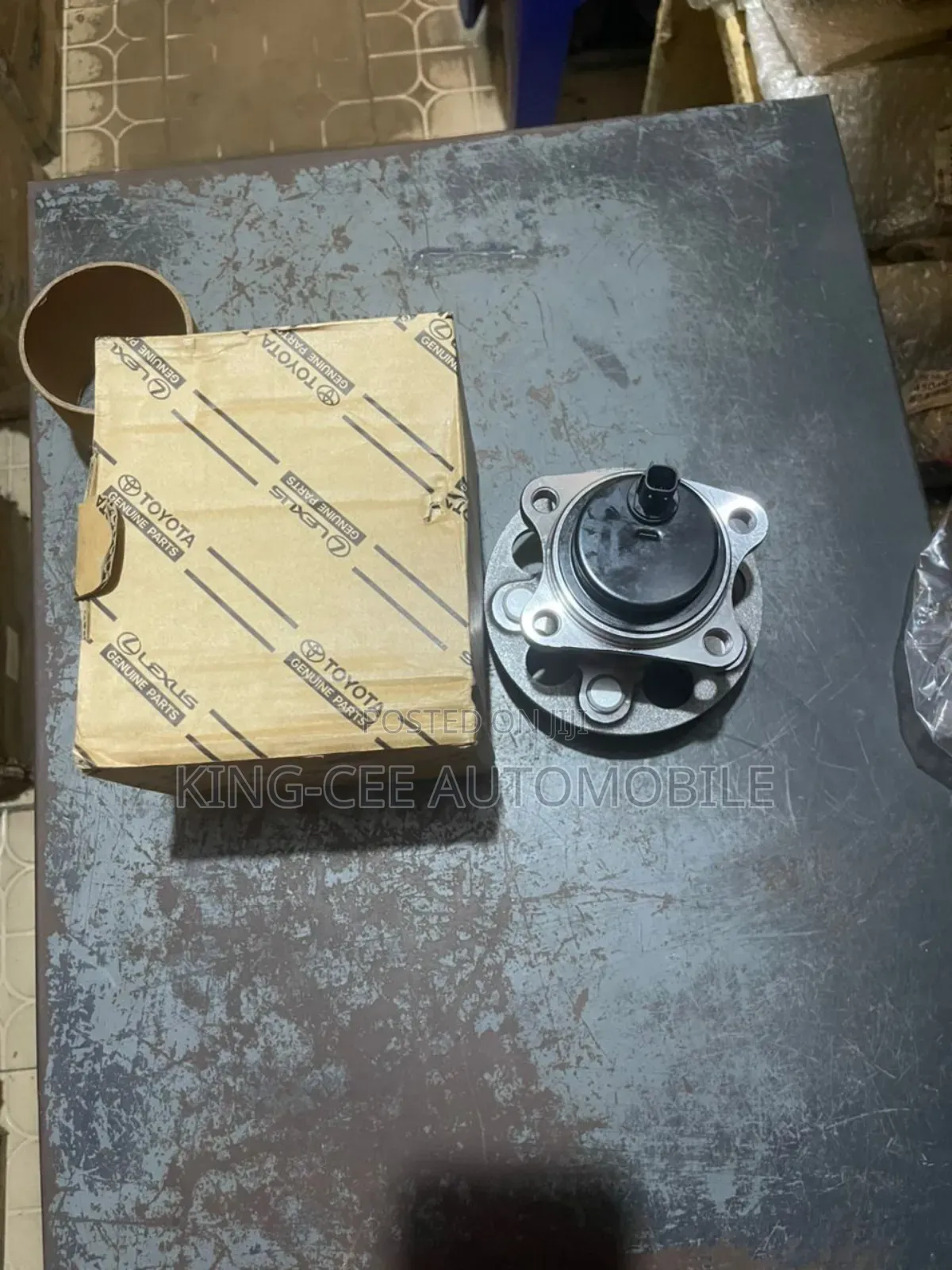 Back Hub Toyota C-Hr