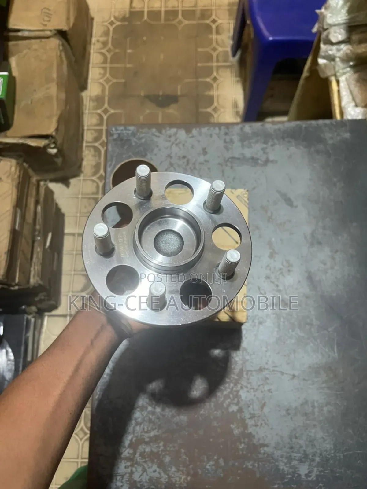 Back Hub Toyota C-Hr
