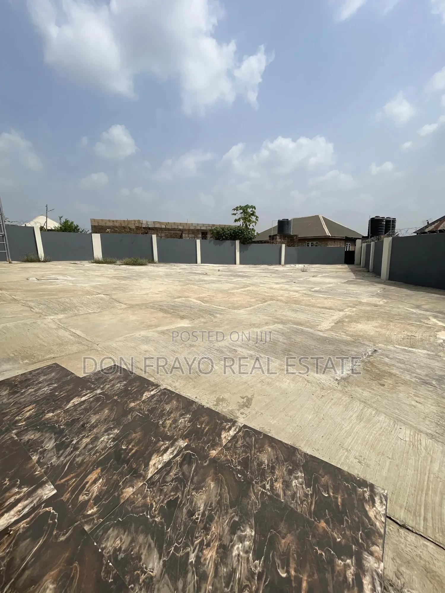 3bdrm Block of Flats in Near Awotan Apete, Ibadan for sale