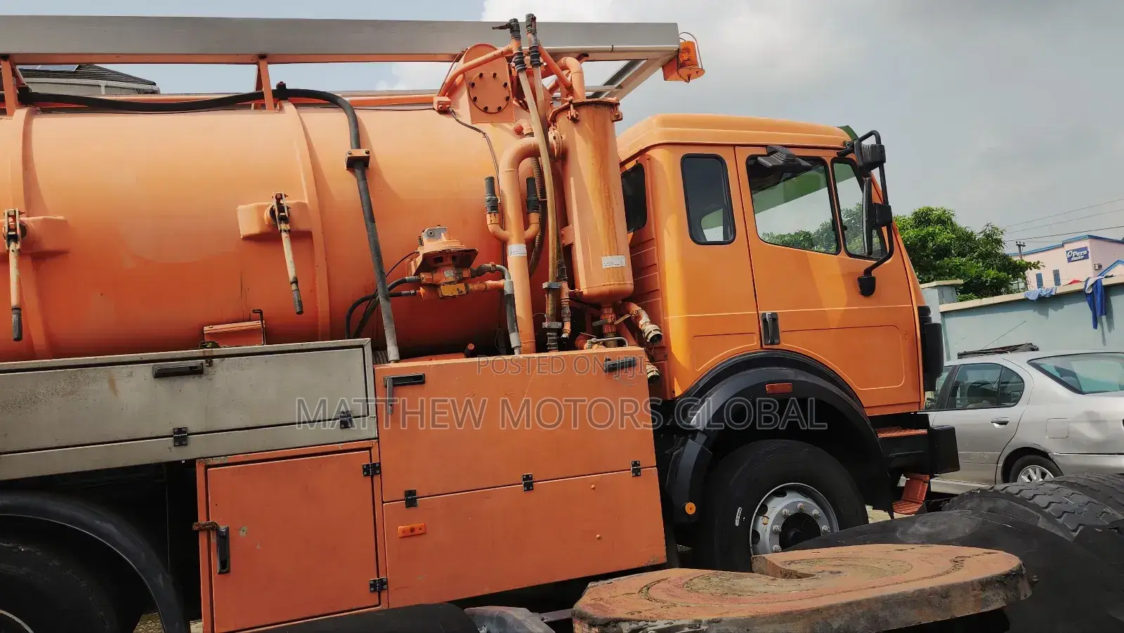 Super Clean Foreign Used Mercedes Benz Sewage Truck