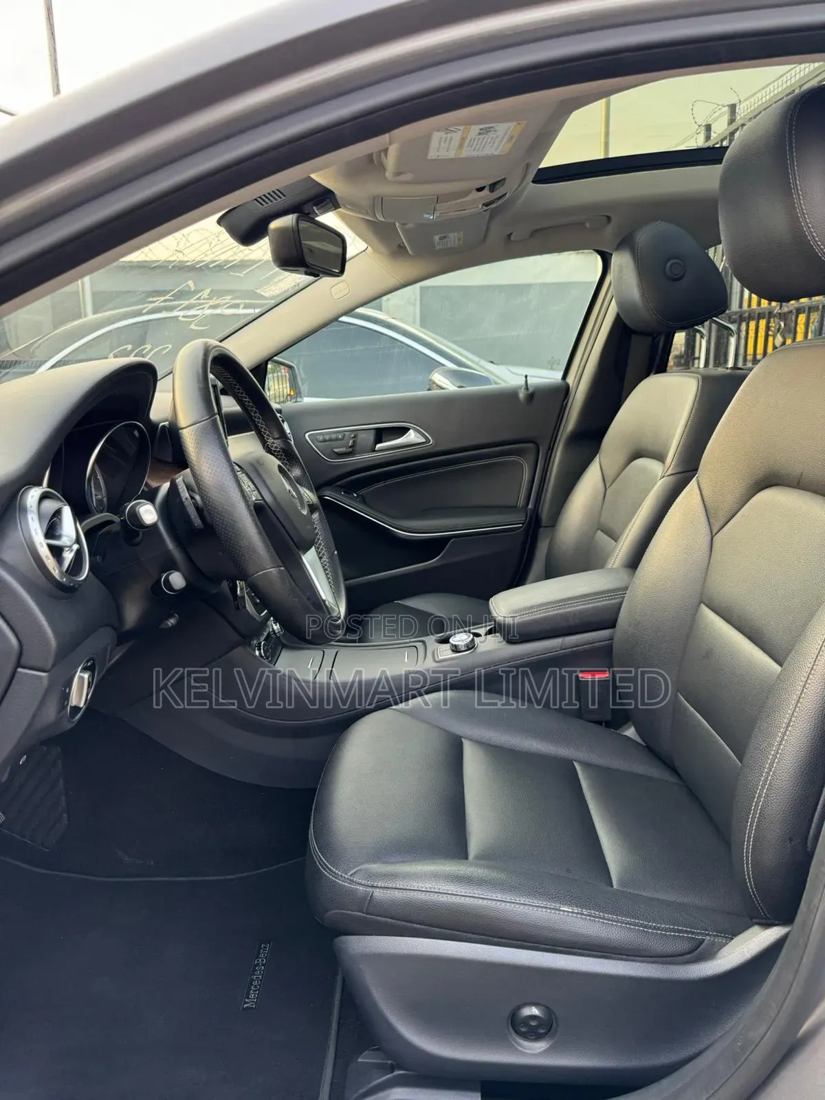 Mercedes-Benz GLA-Class GLA250 4MATIC 4dr SUV AWD (2.0L 4cyl Turbo 7AM)