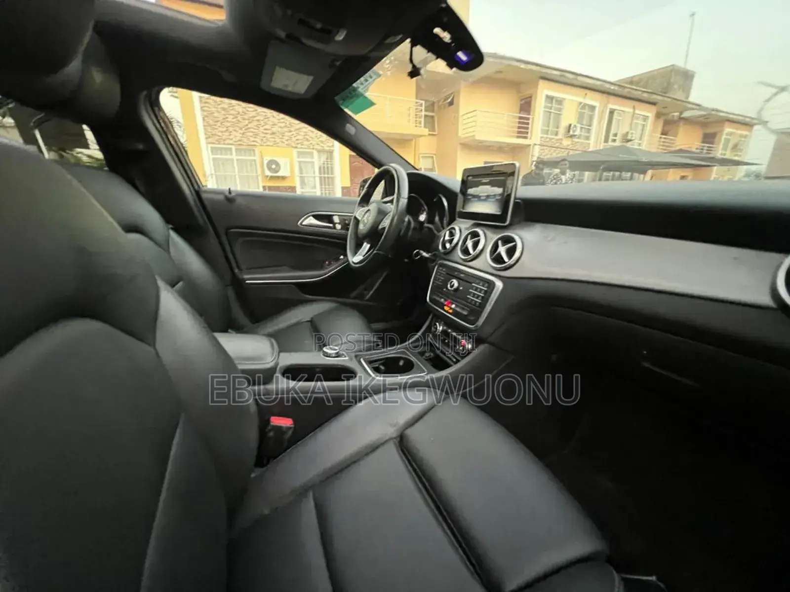 Mercedes-Benz GLA 250 2017 Black