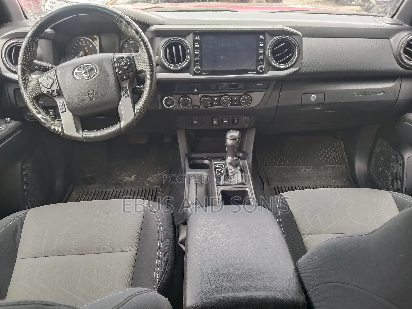 Toyota Tacoma 2022 Red