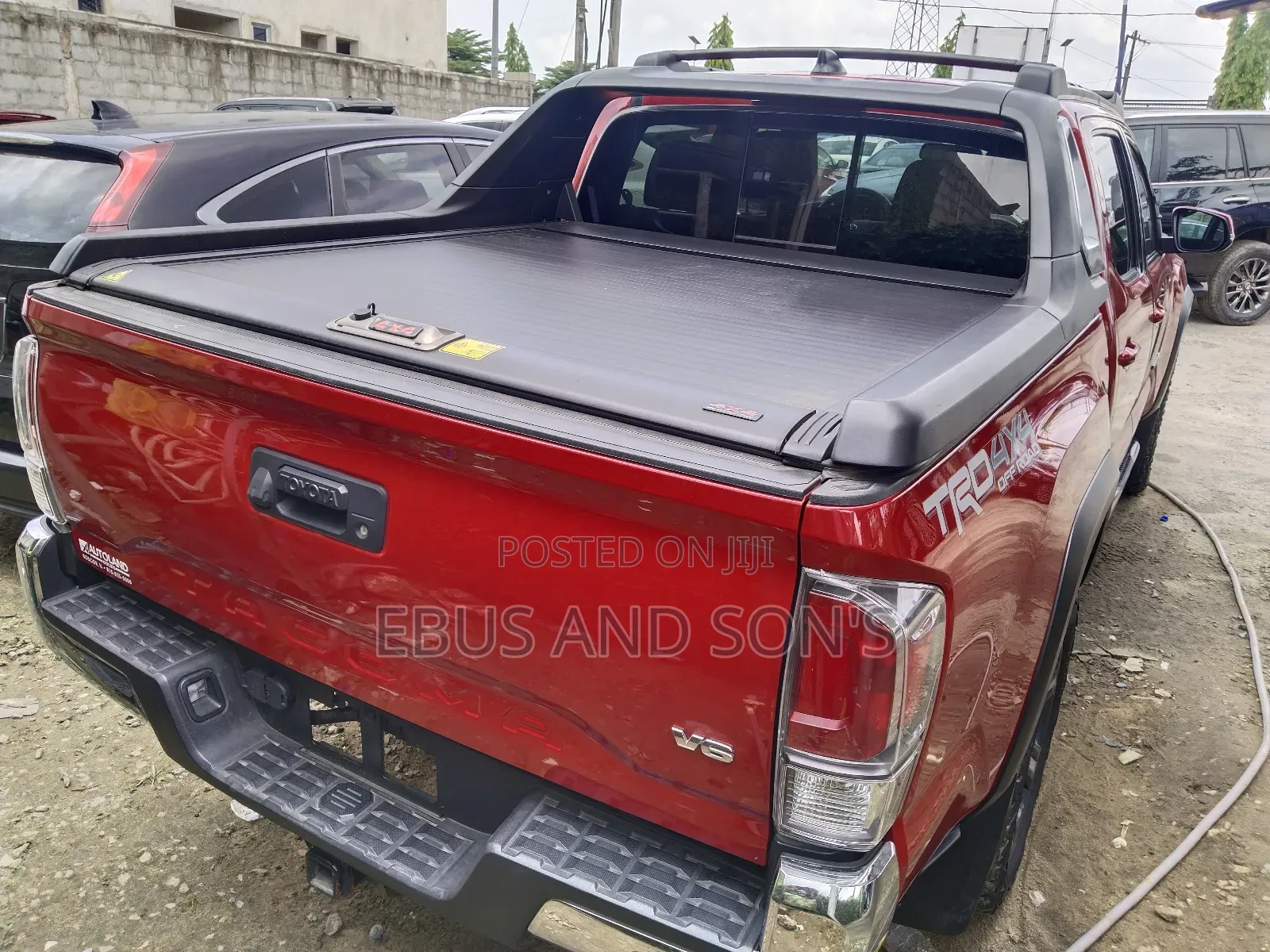 Toyota Tacoma 2022 Red