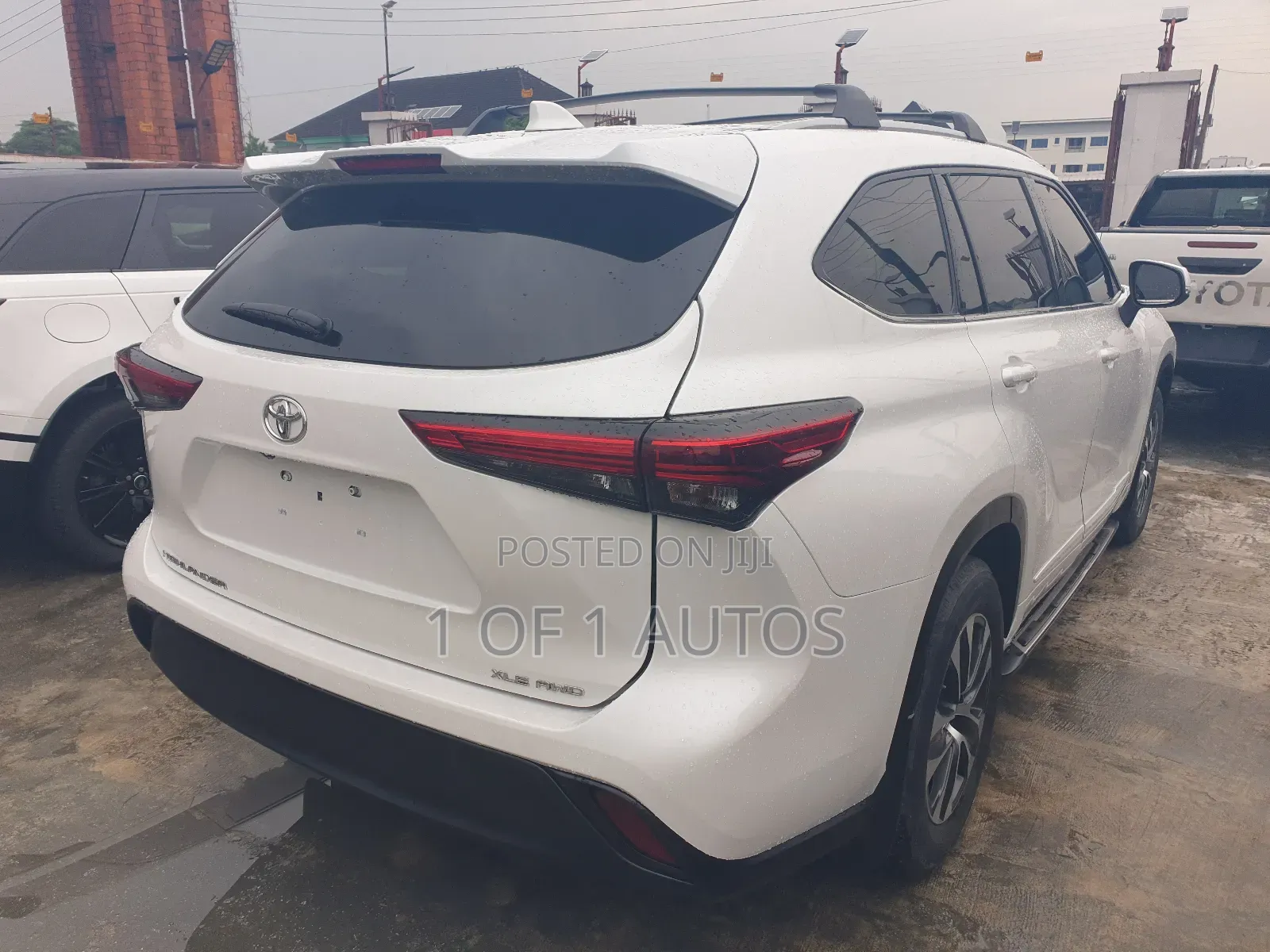 Toyota Highlander XLE AWD 2023 White