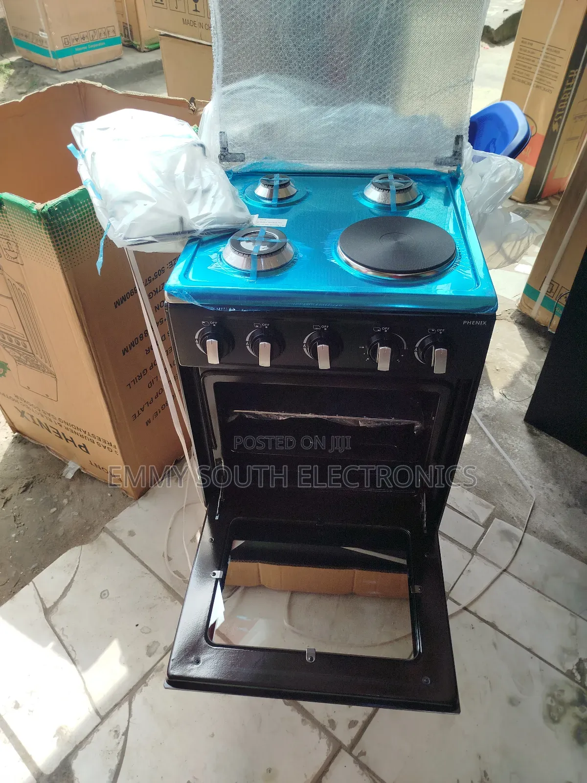 Phenix 1 Electric / 3 Gas Cooker (3+1)