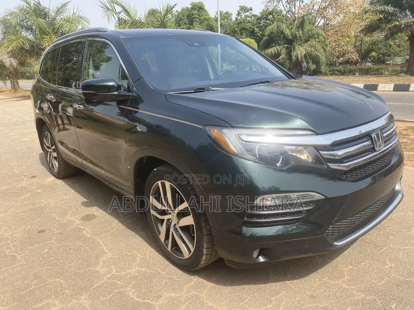 Honda Pilot Touring 4dr SUV (3.5L 6cyl 9A) 2017 Green