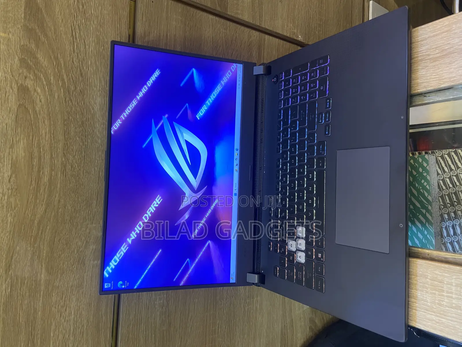 Laptop Asus ROG Strix G16 G614 16GB AMD Ryzen 7 SSD 512GB