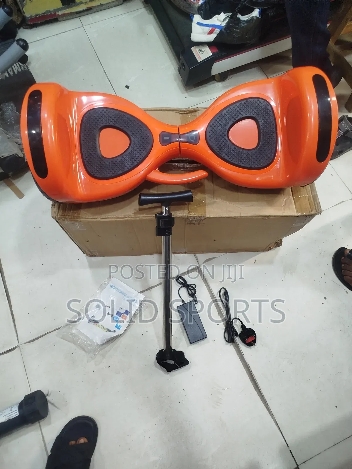 Brand New Lambor. 10 Inches Hoverboard With Stand Payment on Delivery
