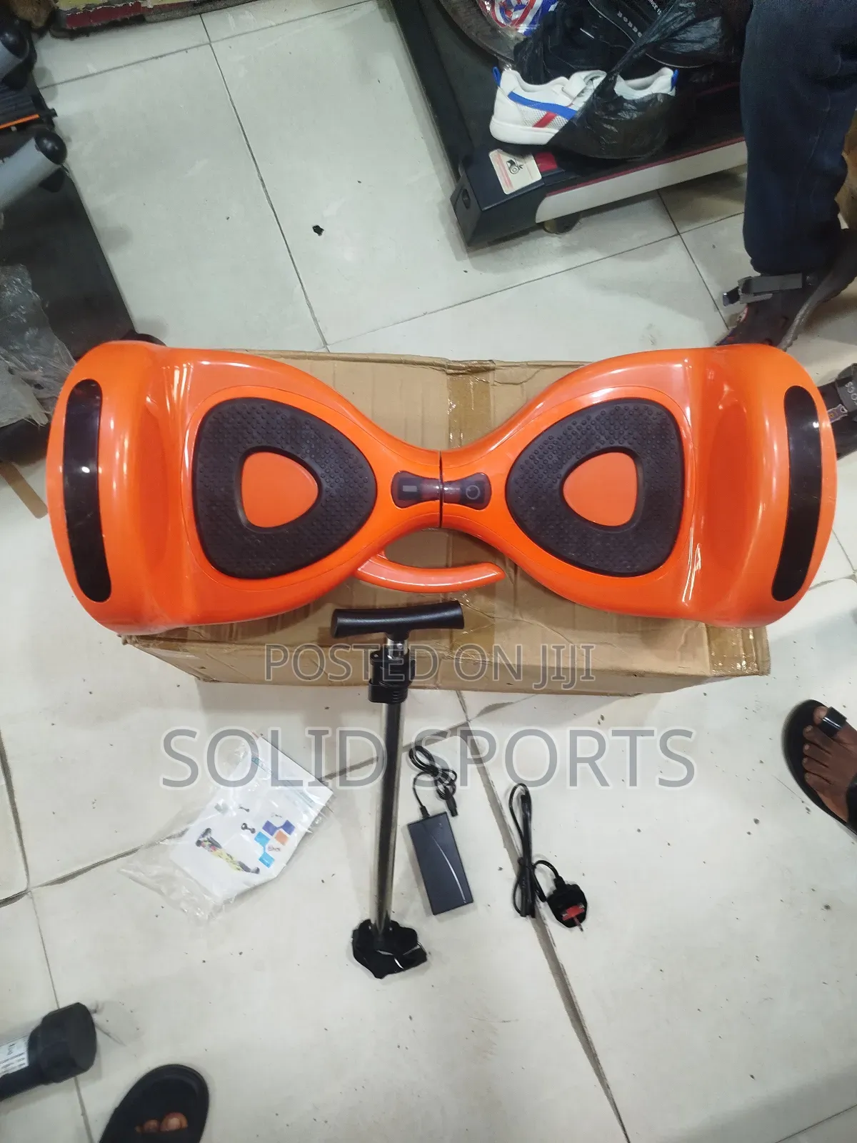 Brand New Lambor. 10 Inches Hoverboard With Stand Payment on Delivery