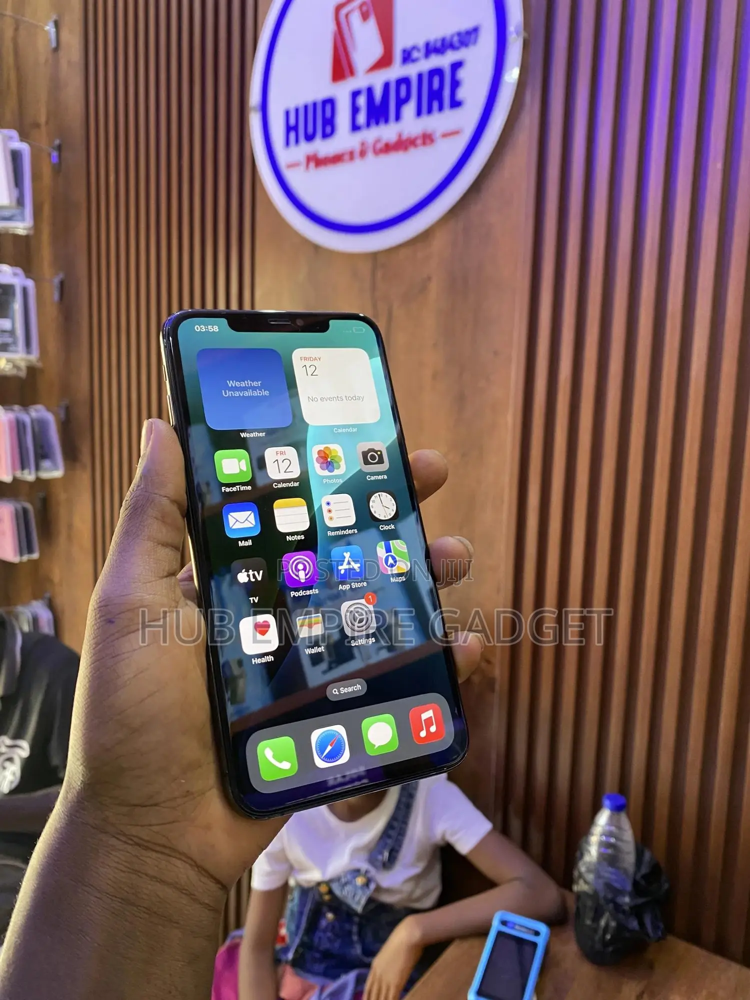 Apple iPhone XS Max 64 GB Black
