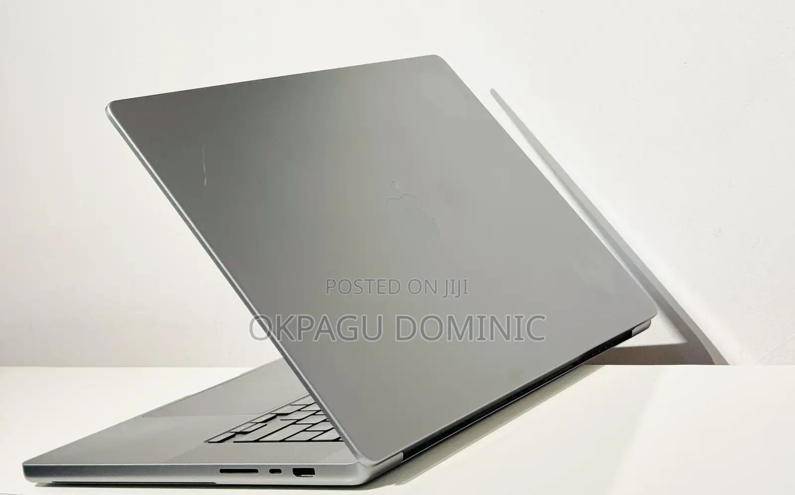 Laptop Apple MacBook Pro 2021 M1 16GB Apple M1 Pro HDD+SSD 1T