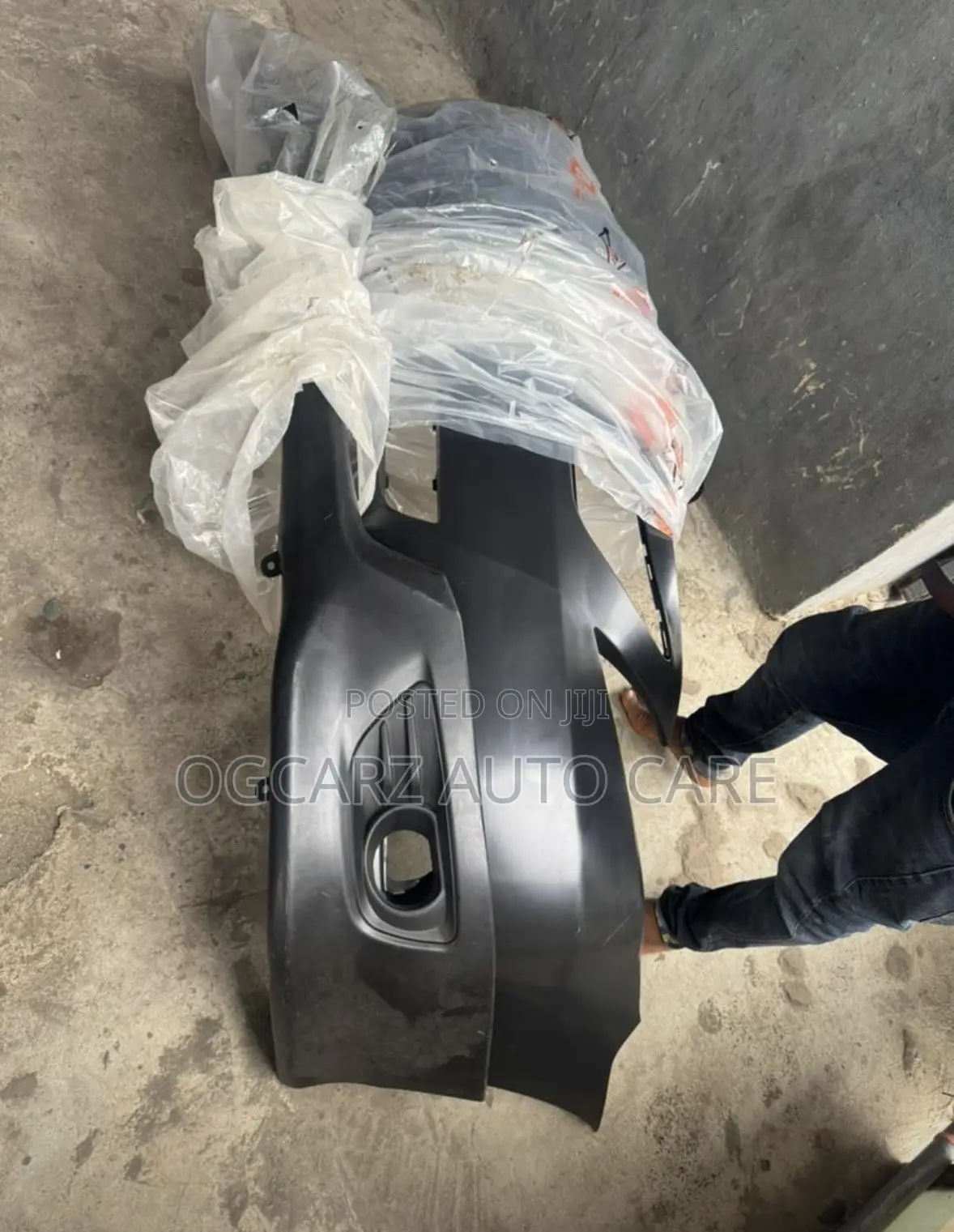 Front Bumper and Spoiler Camry 2010 Available
