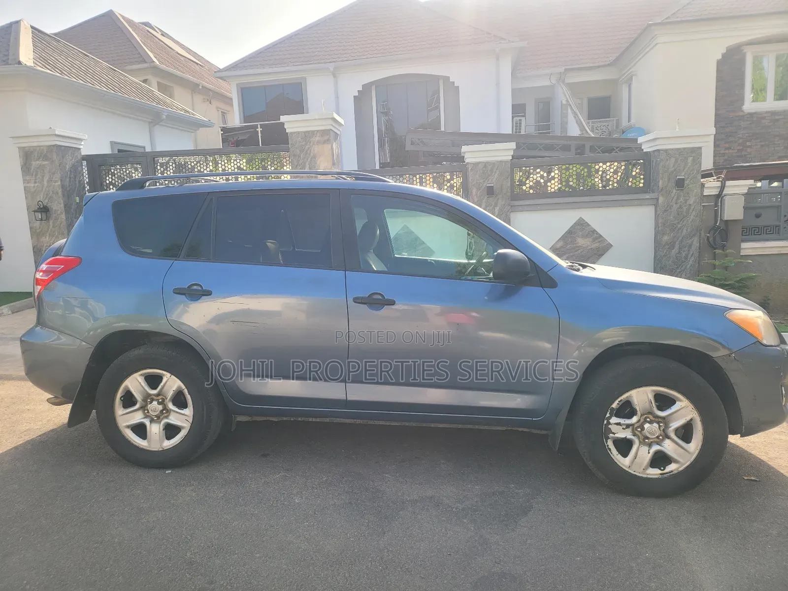 Toyota RAV4 2.5 4x4 2010 Gray